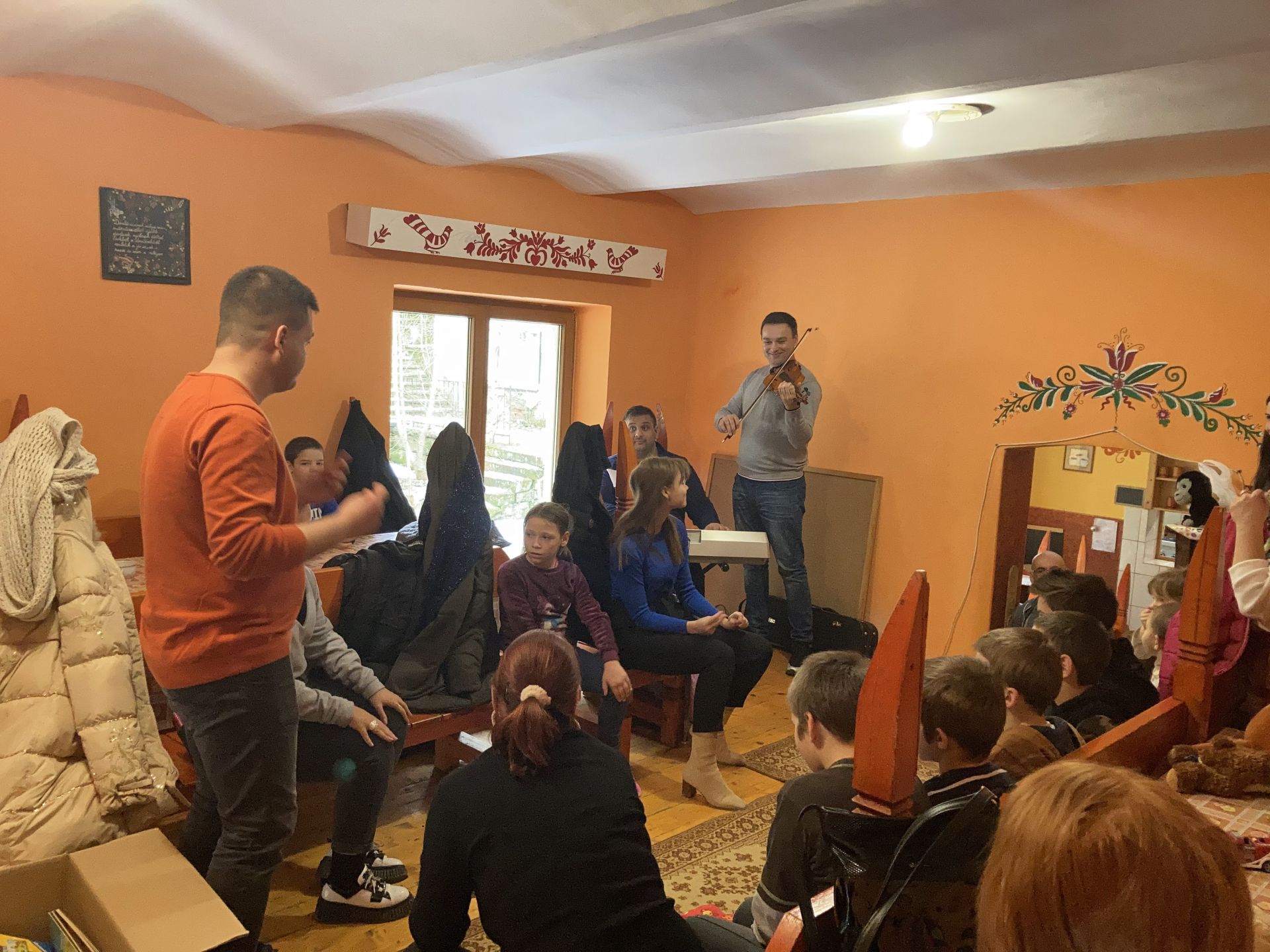 Erdélyi szeretet-turné, feltöltő előadások a Veszprémi Petőfi Színháztól - 2022.02.21-24.