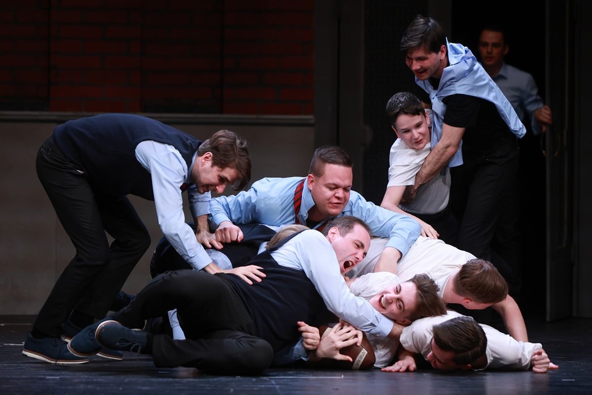 Holt költők társasága