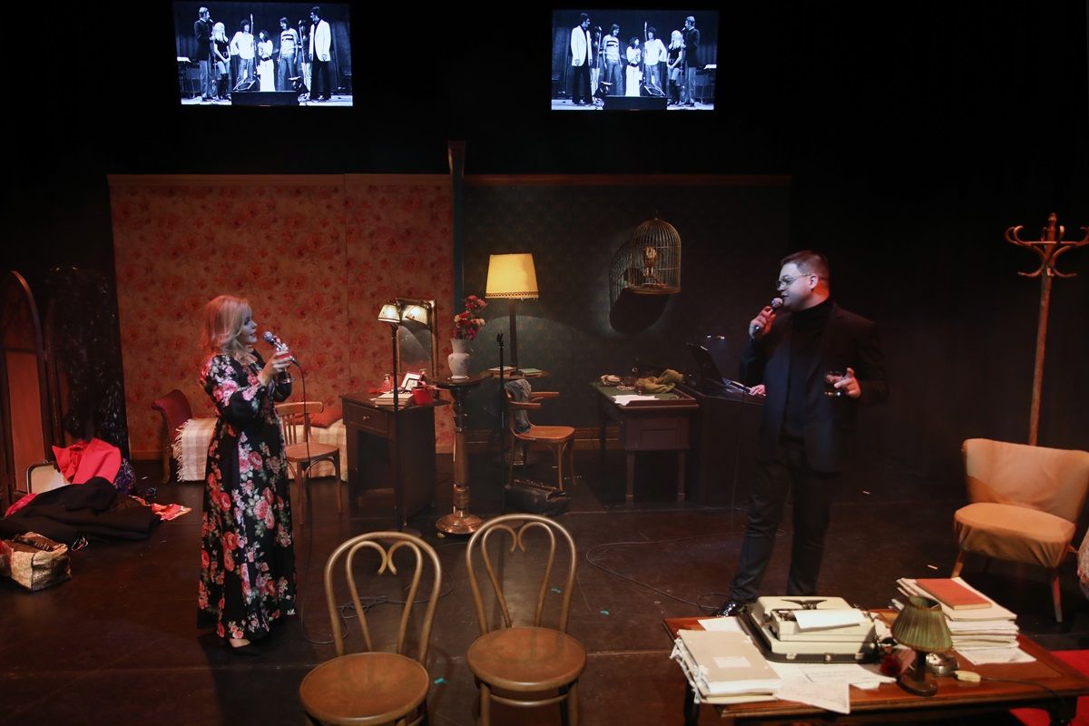 "...Lázas ifjúság..."