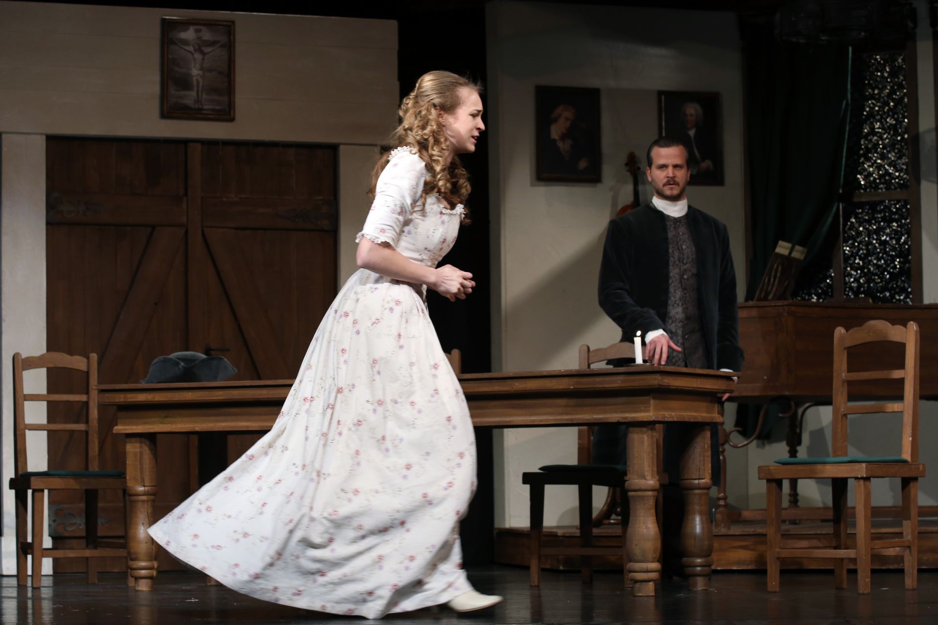 Ármány és szerelem