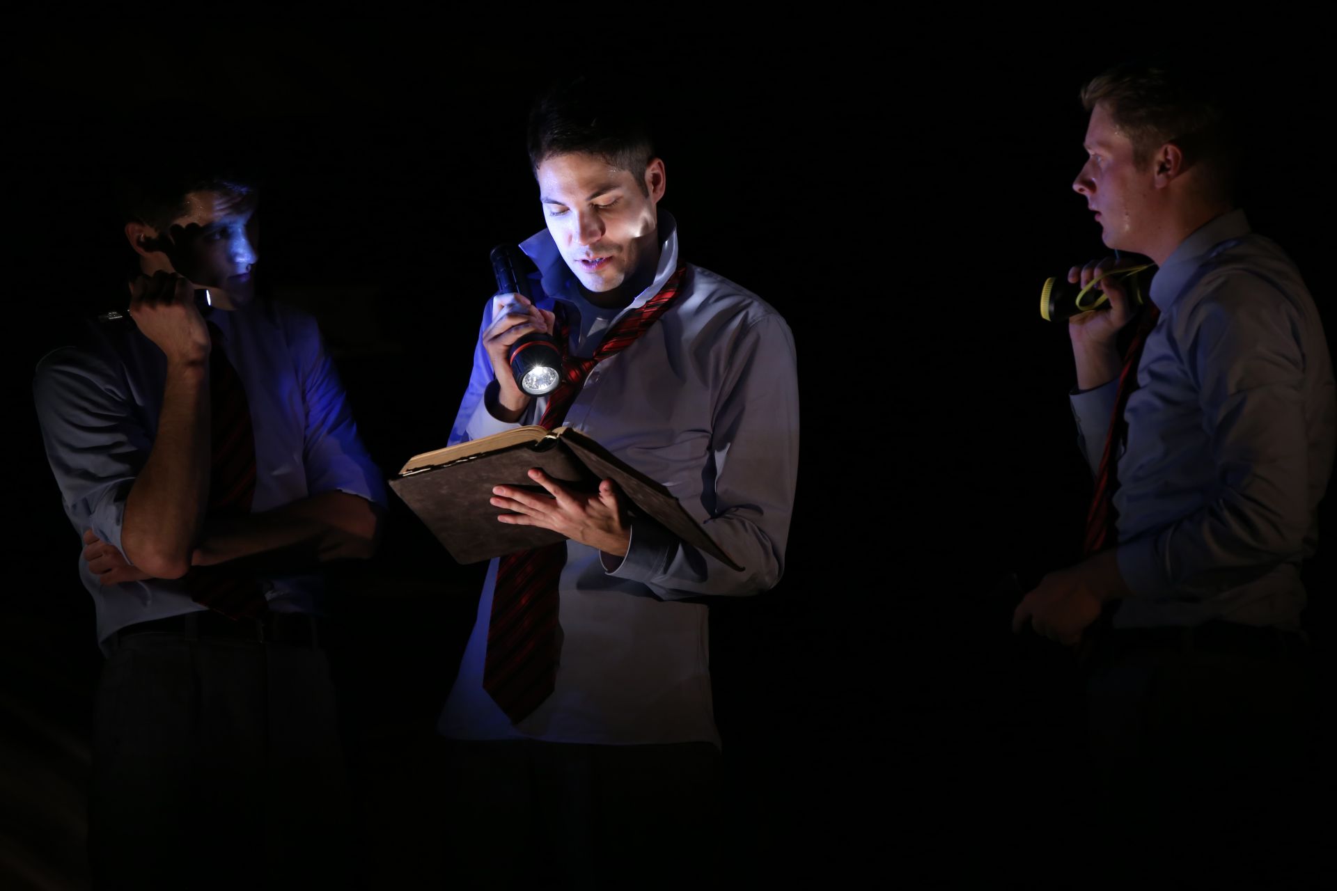 Holt költők társasága