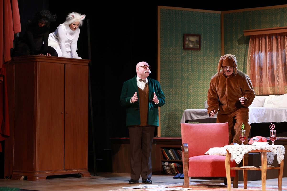 Frakk, a macskák réme