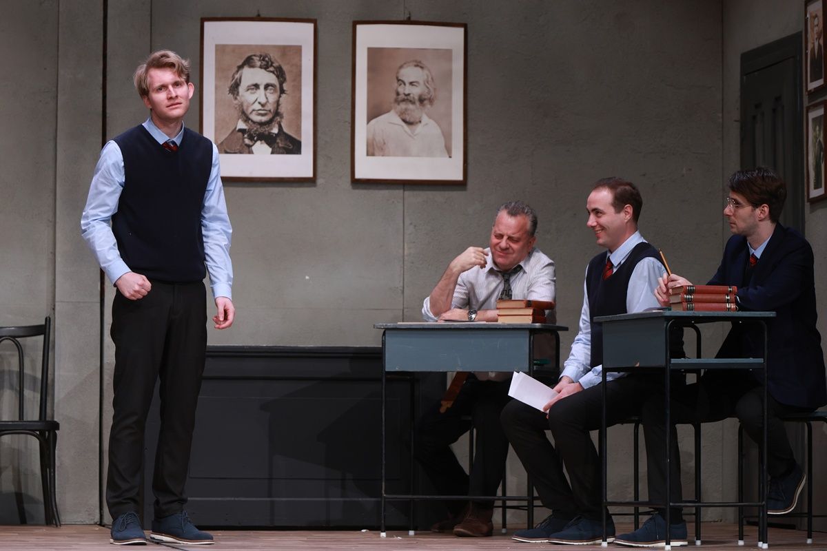 Holt költők társasága