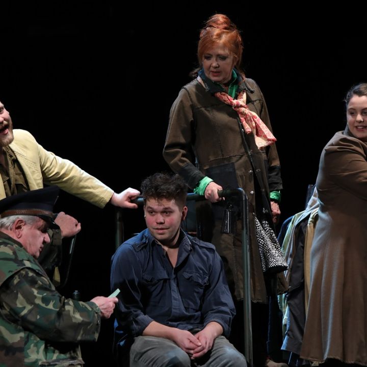 Kurázsi mama és gyermekei