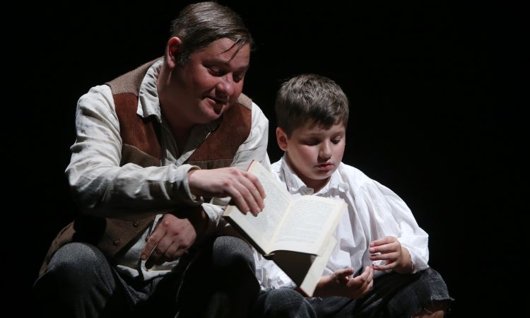 Kincskereső kisködmön