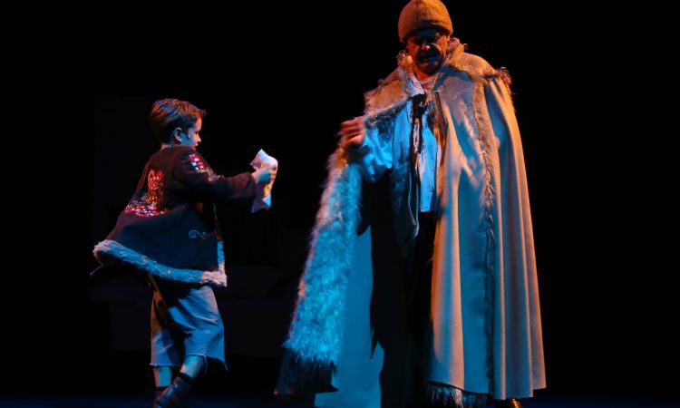 Kincskereső kisködmön