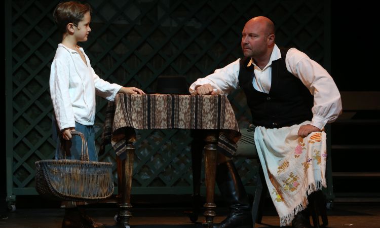 Kincskereső kisködmön