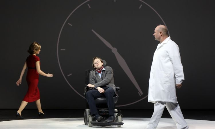 A MINDENSÉG ELMÉLETE