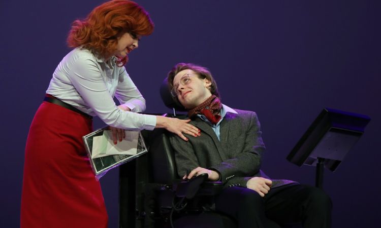 A MINDENSÉG ELMÉLETE