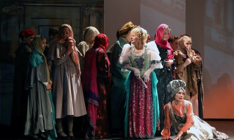 Diótörő és Egérkirály