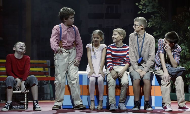 KEMÉNYKALAP ÉS KRUMPLIORR