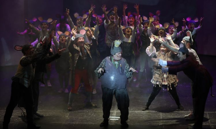 Diótörő és Egérkirály