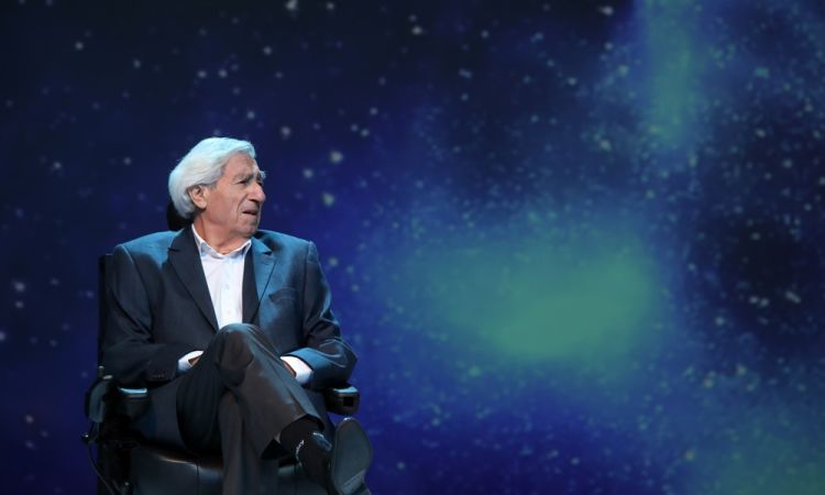 A MINDENSÉG ELMÉLETE