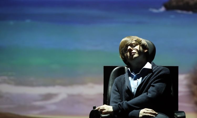 A MINDENSÉG ELMÉLETE