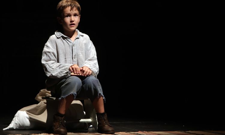 Kincskereső kisködmön