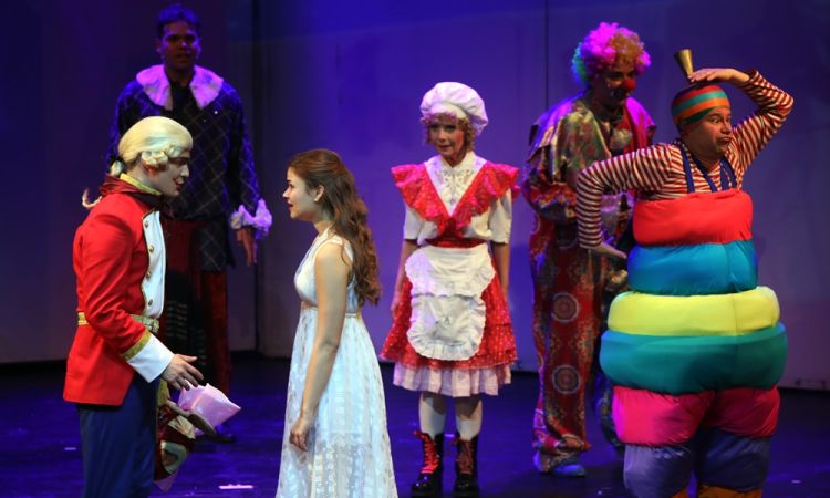 Diótörő és Egérkirály