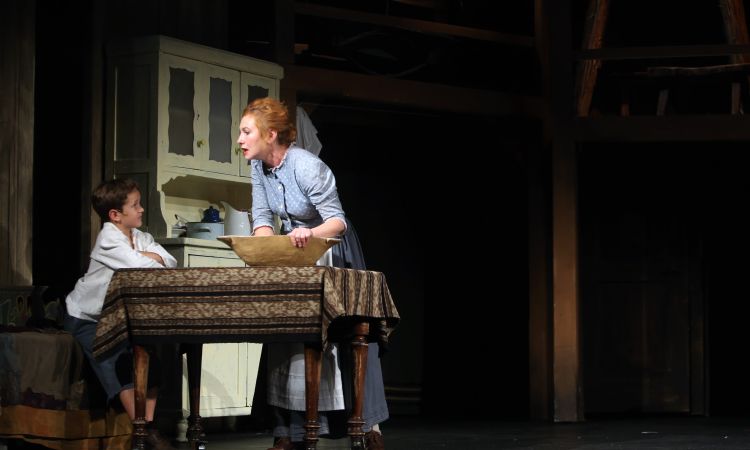 Kincskereső kisködmön