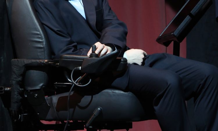 A MINDENSÉG ELMÉLETE