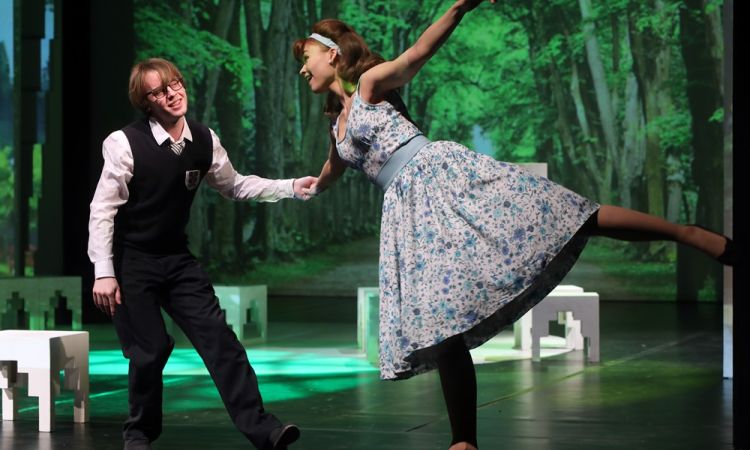 A MINDENSÉG ELMÉLETE