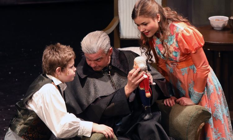 Diótörő és Egérkirály