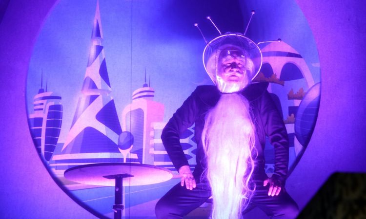 Mézga 2 - Szárnyal a kedv!