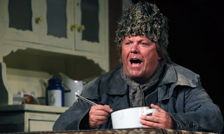 Kincskereső kisködmön