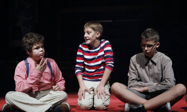 KEMÉNYKALAP ÉS KRUMPLIORR