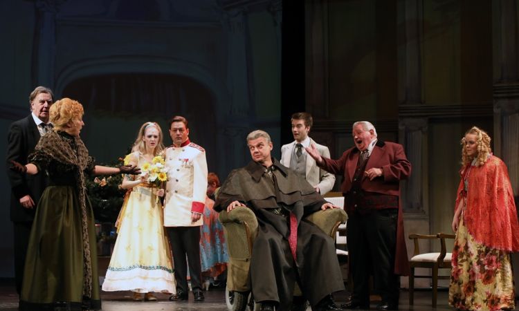 Diótörő és Egérkirály