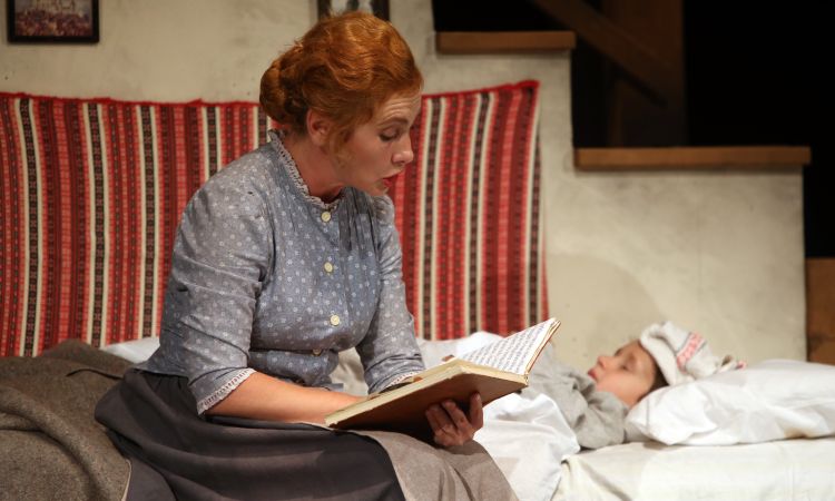 Kincskereső kisködmön