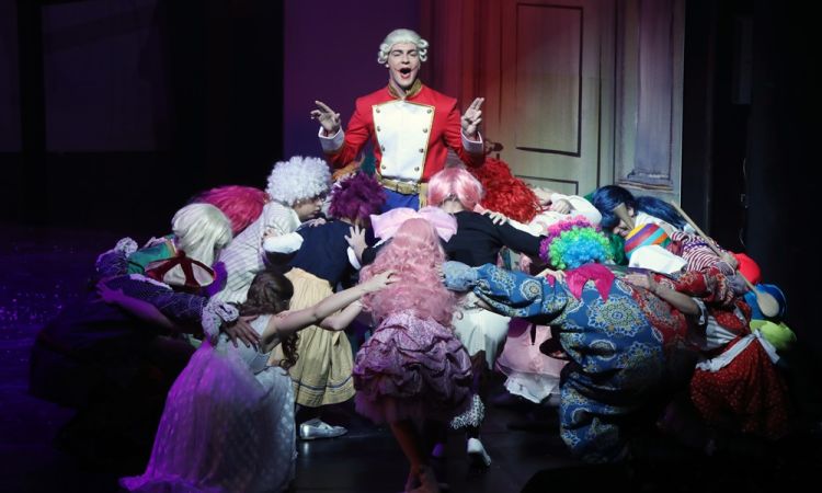 Diótörő és Egérkirály