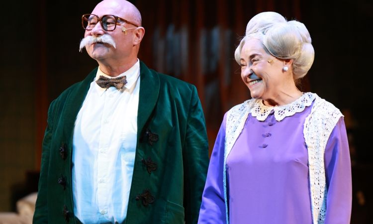 FRAKK, A MACSKÁK RÉME