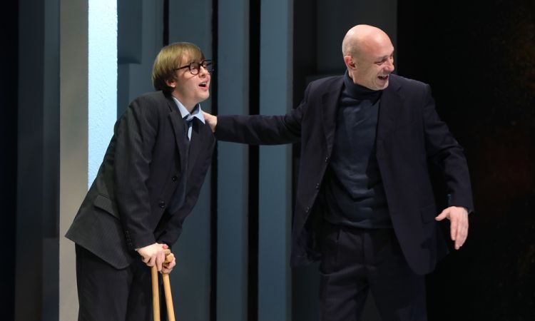 A MINDENSÉG ELMÉLETE