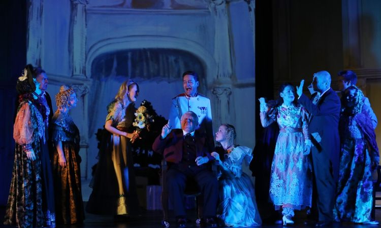 Diótörő és Egérkirály