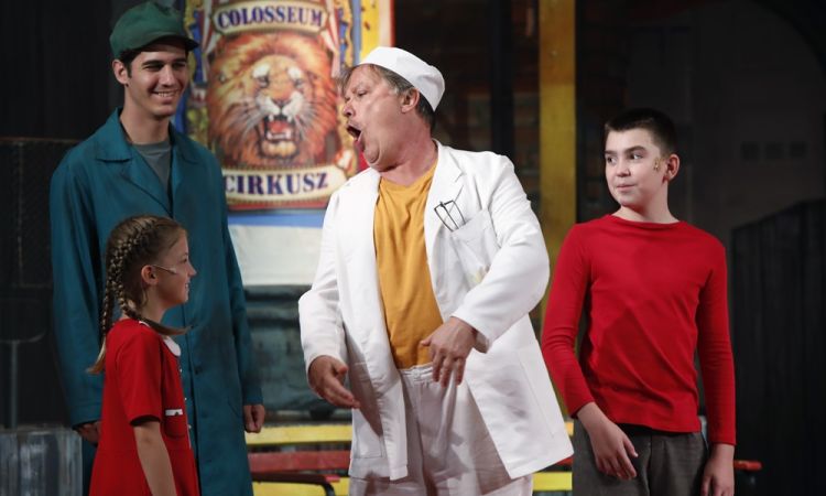 KEMÉNYKALAP ÉS KRUMPLIORR