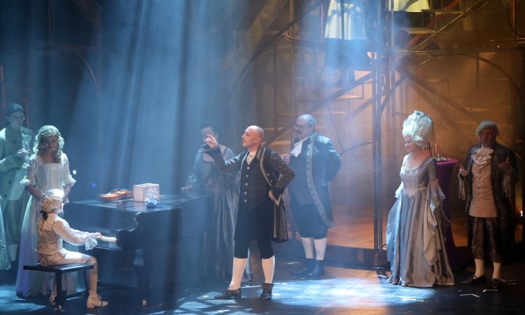 MOZART!
