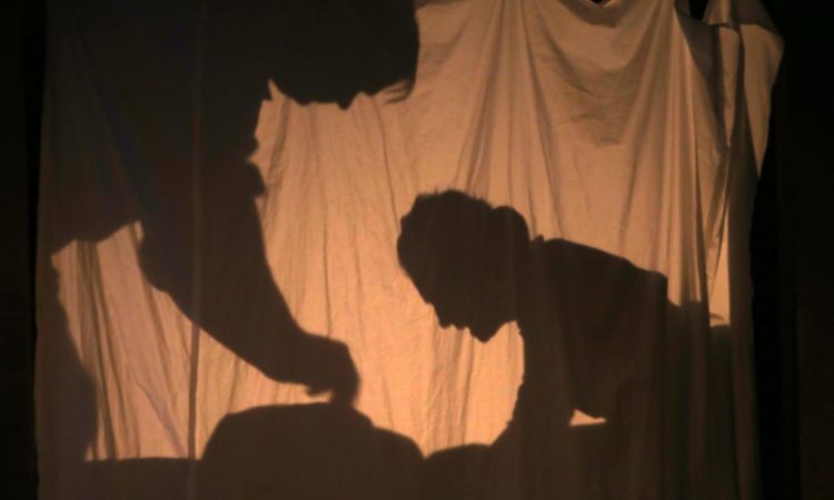 Kincskereső kisködmön