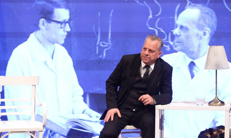 A professzor vallomása