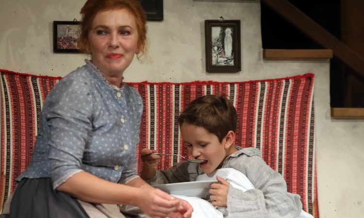 Kincskereső kisködmön