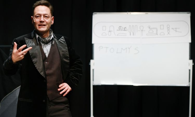 A HIEROGLIFÁK TITKA