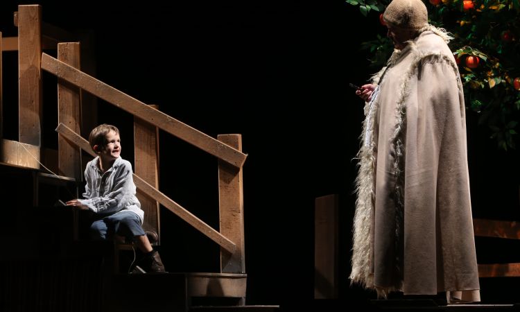 Kincskereső kisködmön