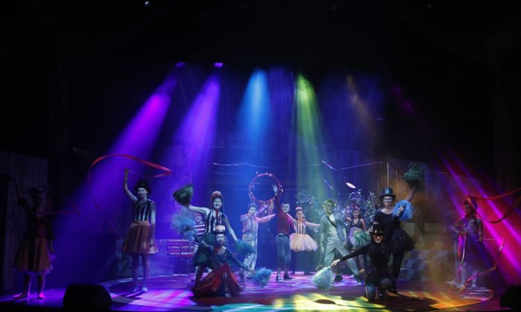 KEMÉNYKALAP ÉS KRUMPLIORR