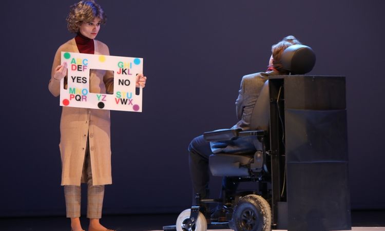 A MINDENSÉG ELMÉLETE