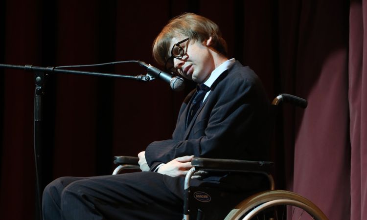 A MINDENSÉG ELMÉLETE