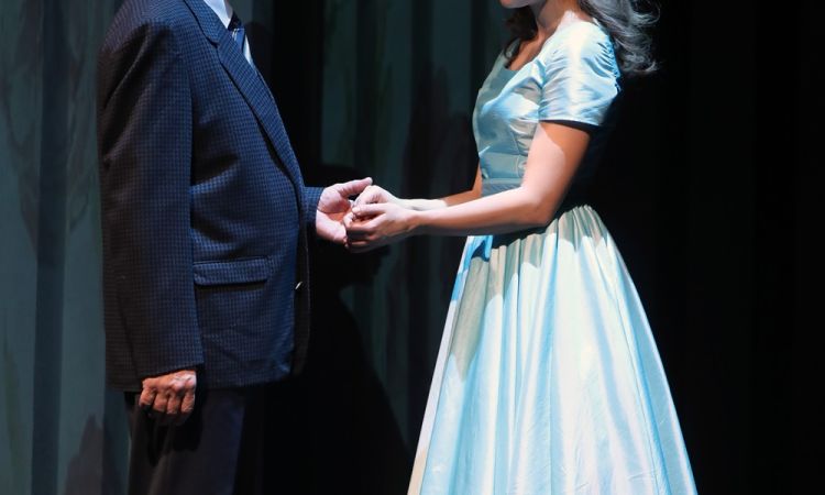 A MINDENSÉG ELMÉLETE