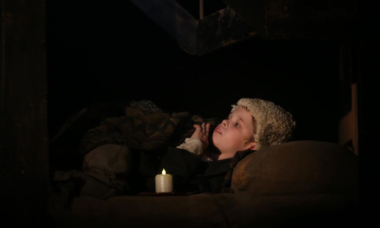 Kincskereső kisködmön