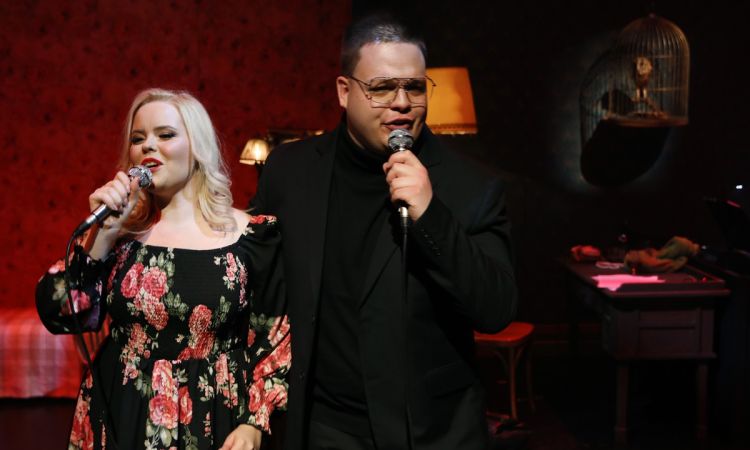 „...LÁZAS IFJÚSÁG…”