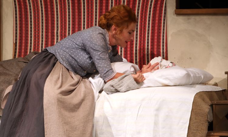 Kincskereső kisködmön