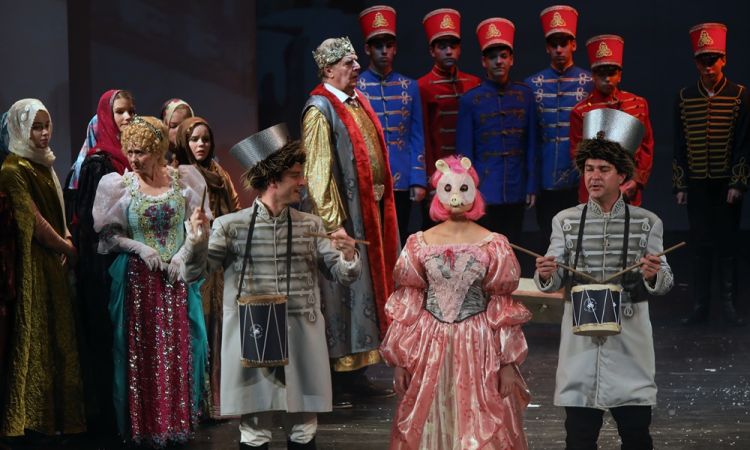 Diótörő és Egérkirály