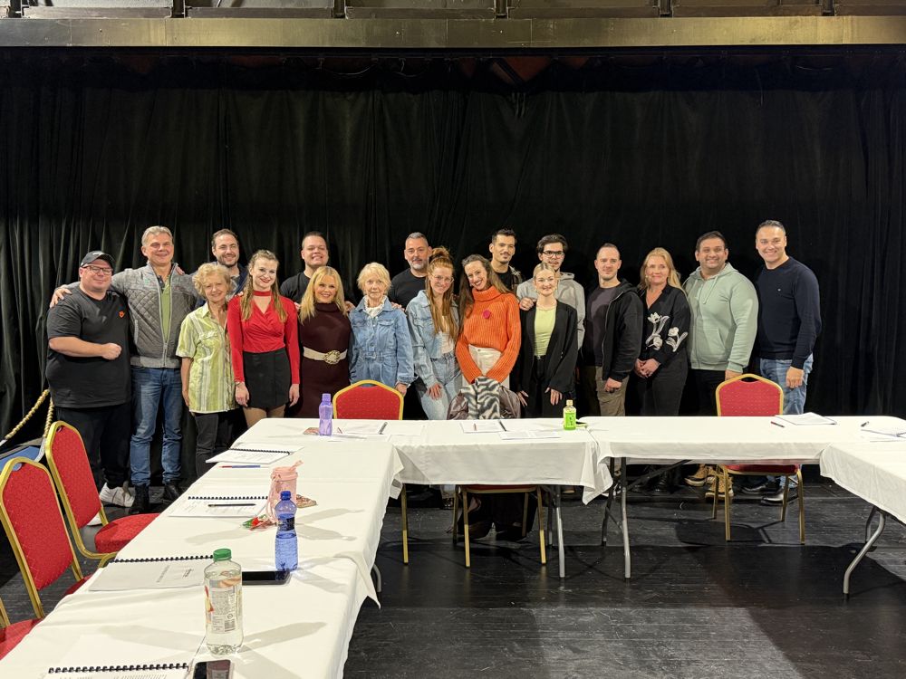 Méltatlanul elfeledett műfajok izgalmas reneszánsza a Veszprémi Petőfi Színházban: Veszprém Orfeum