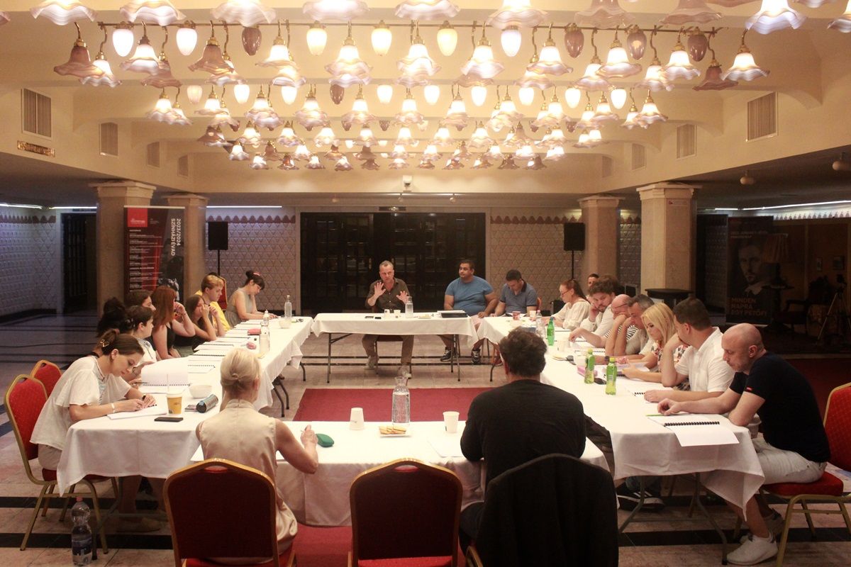 Elkezdődtek A HÁROM SÁRKÁNY próbái!